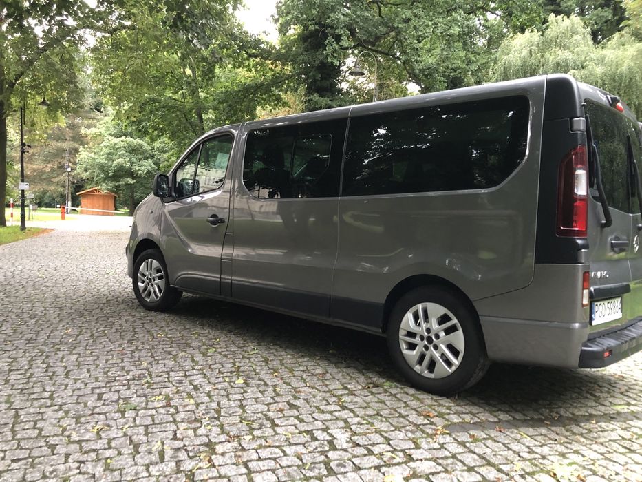 Opel Vivaro  B Long 9 osobowy salon Polska