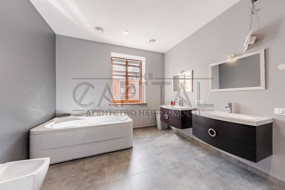 Продаж будинку в закритому Котеджному містечку Пуща водиця Мощун