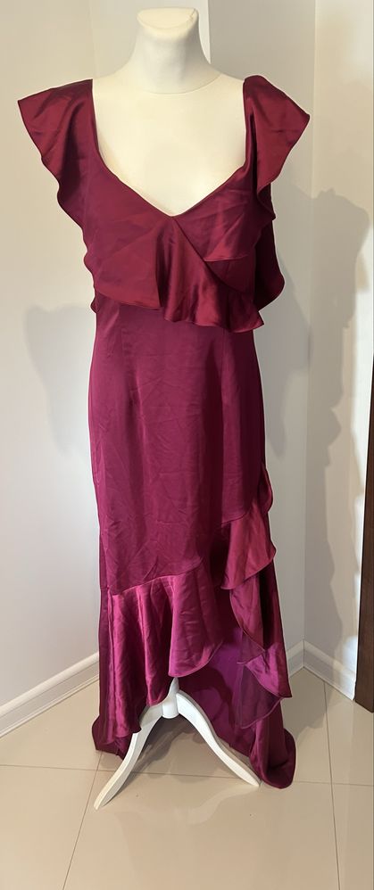 Ekskluzywna sukienka suknia elegancka wizytowa na wesele balowa długa