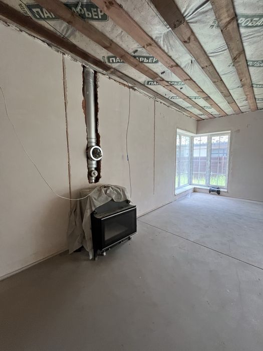 Будинок в Лісовій Бучі на 10 сотках