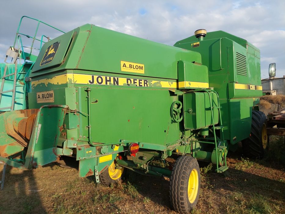 Продам комбайн джон дір 1055