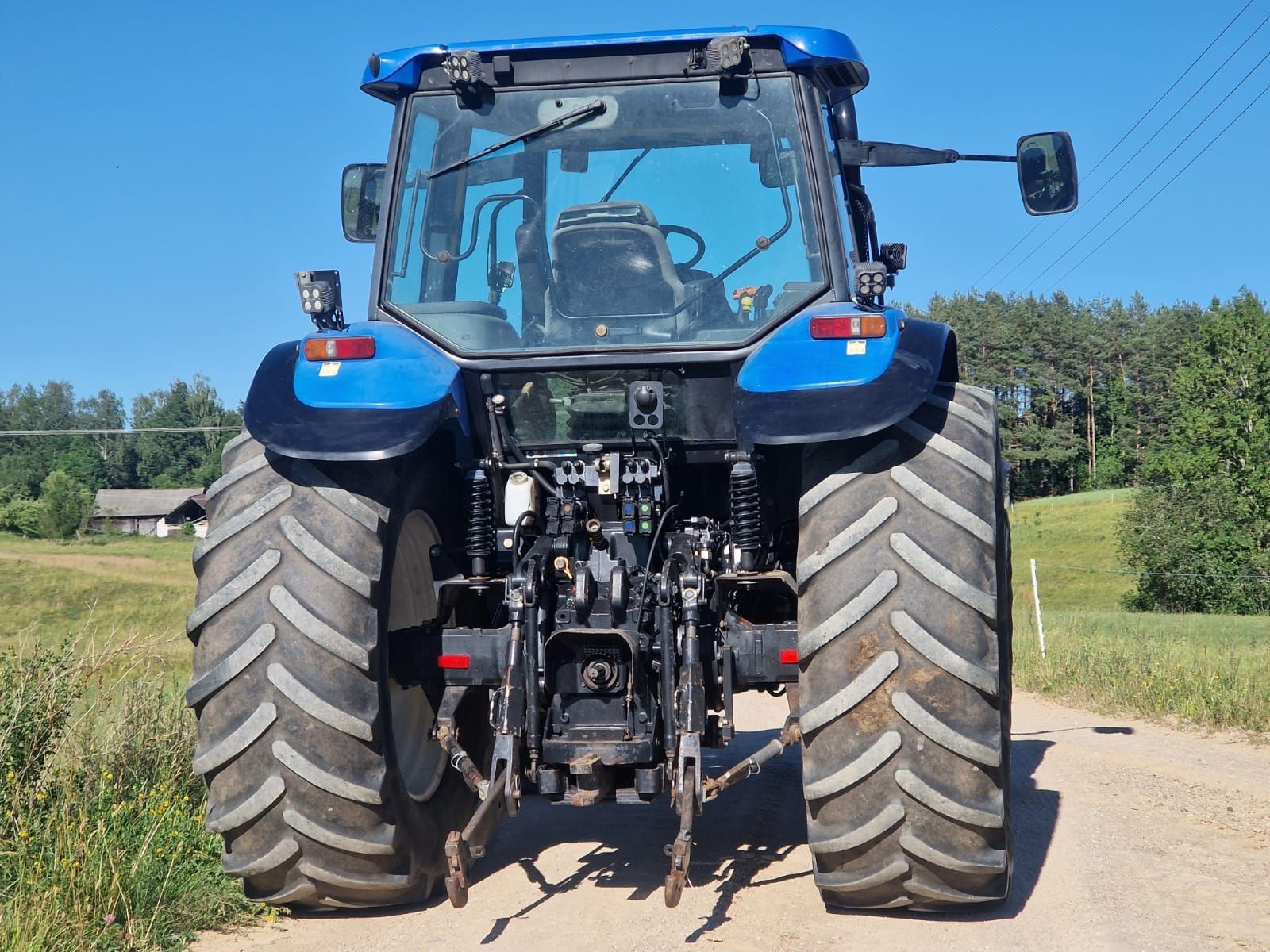 New Holland TM 140 SuperSteer