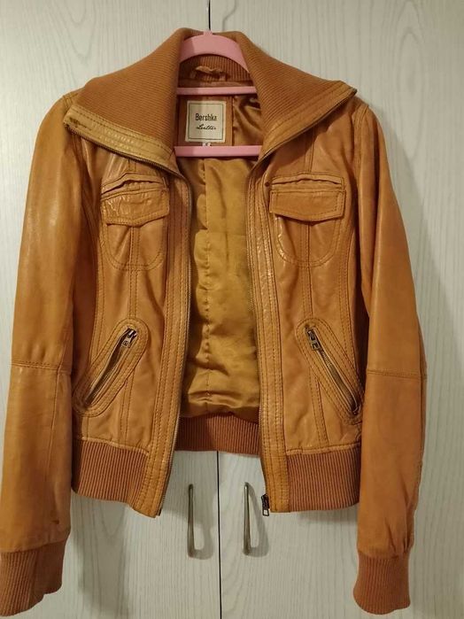 KURTKA SKÓRZANA DAMSKA "BERSHKA" Rozmiar S Super Stan Oryginał Kurtka