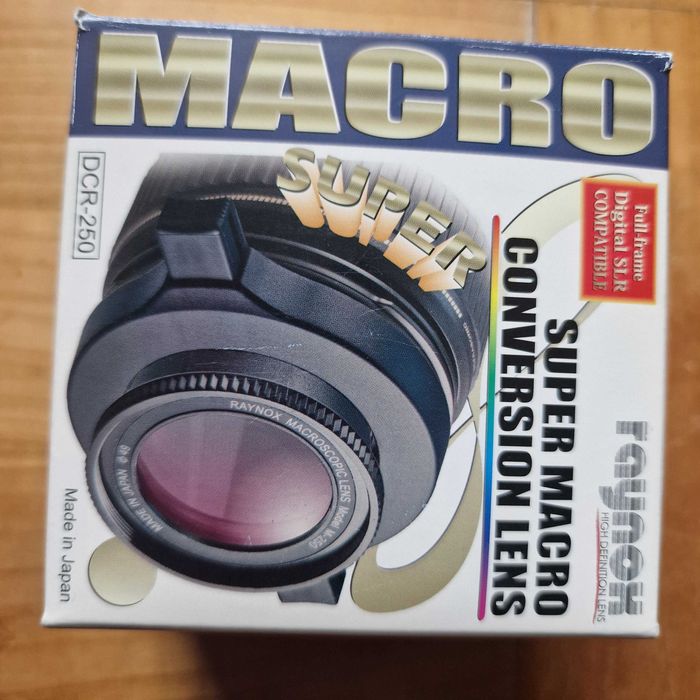 Konwerter Raynox DCR-250 bardzo dobry stan.
