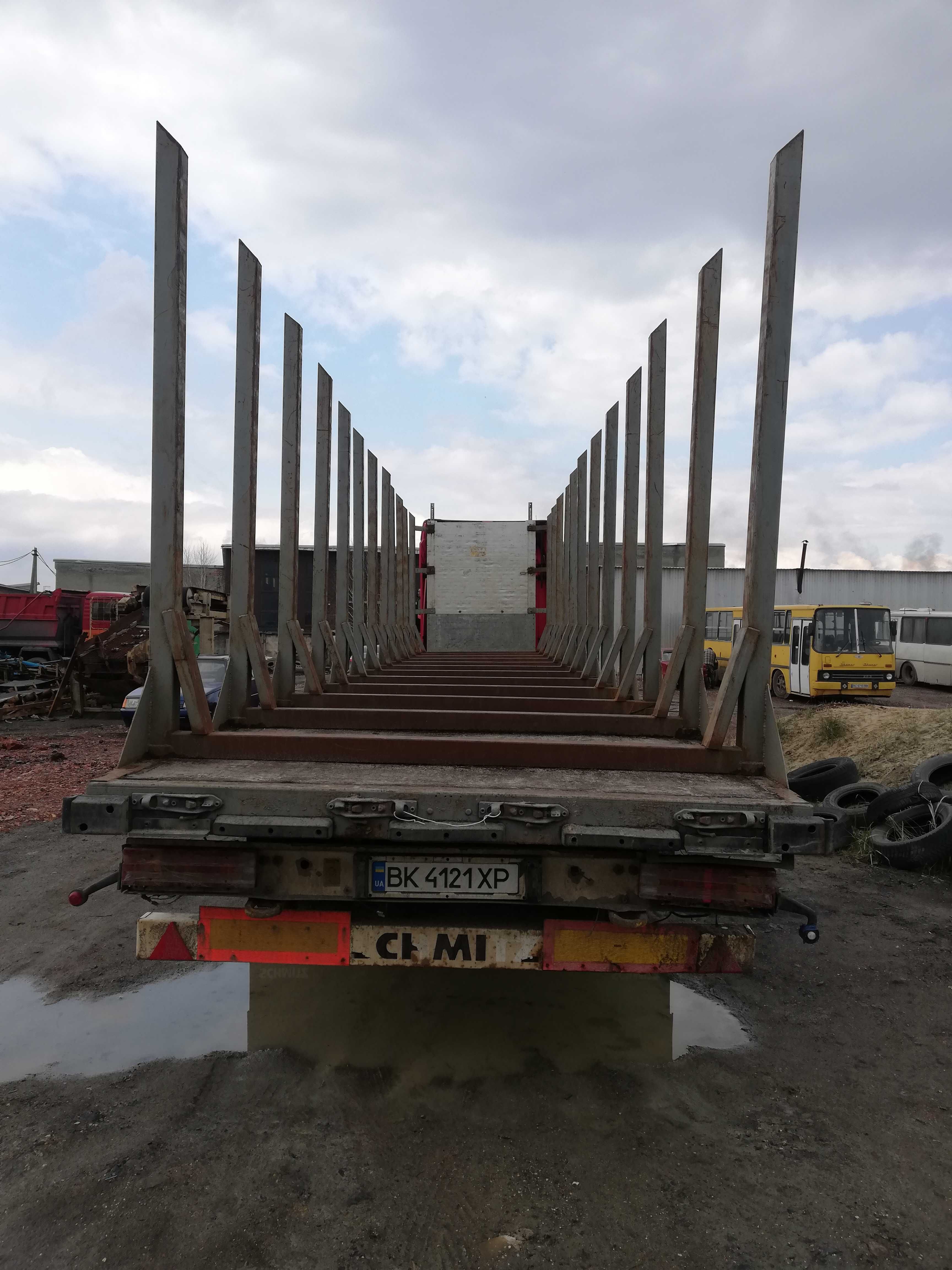 SCHMITZ S 01 Напівпричіп лісовоз,сортиментовоз