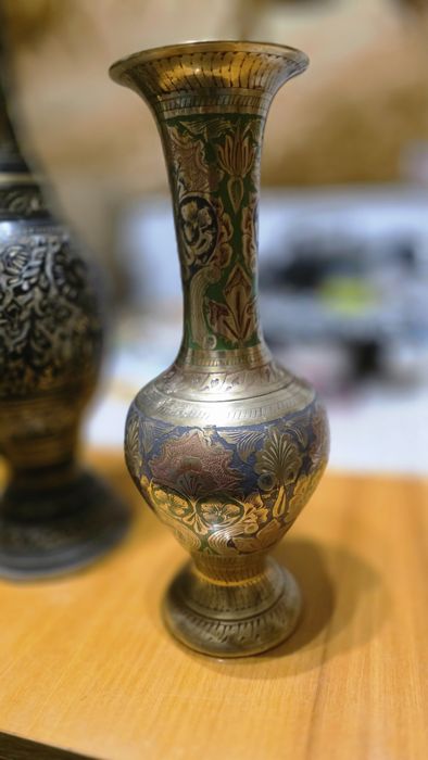 Zestaw 3 ozdobnych wazonów