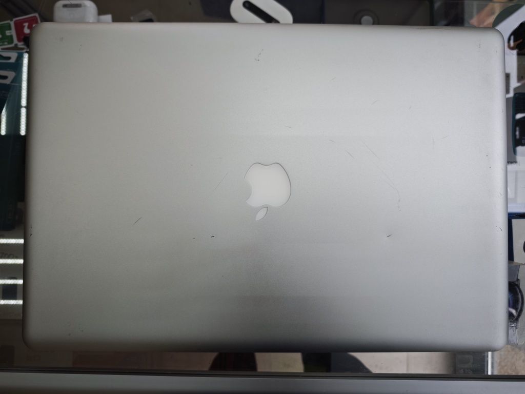 MacBook Pro 15,1 2010 года Разборка