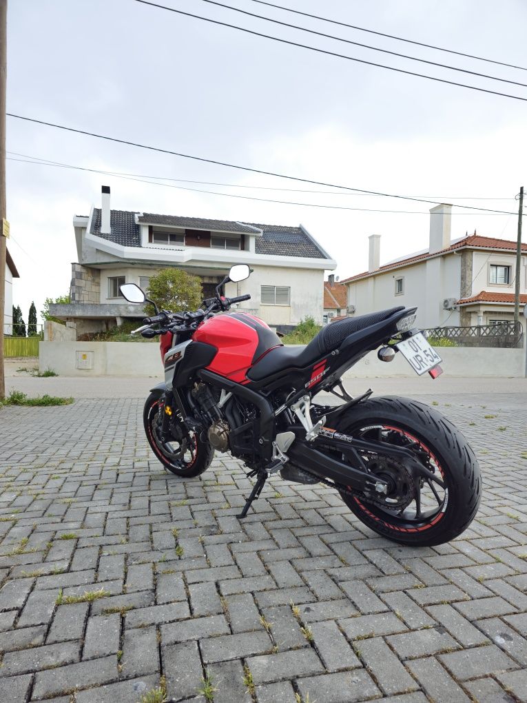 Honda CB650F 2018