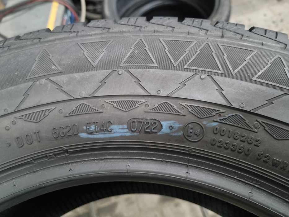225/65/16C 112/110R Continental Vanco Winter 2 Dot.0722R