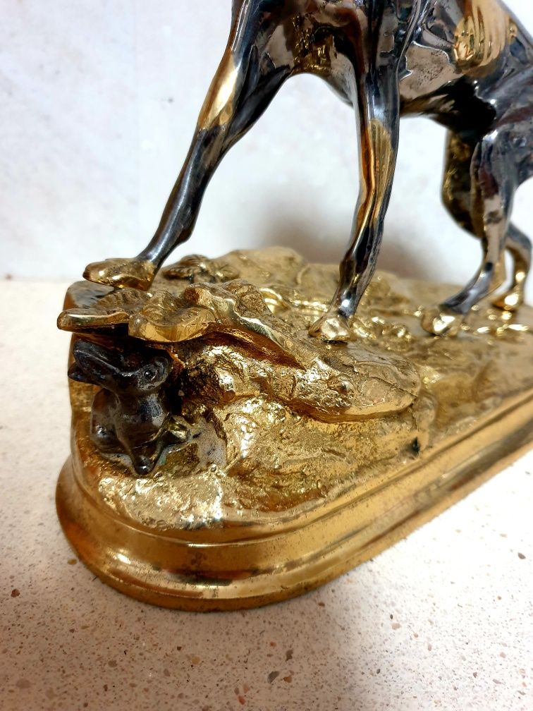 Antiga escultura em bronze - cão com coelho- Jules Moigniez