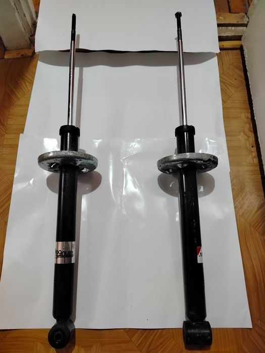 Амортизатор задний Magnum Tech AGW026MT