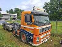 Volvo FM12 8x2 rama do zabudowy asenizacyjny laweta