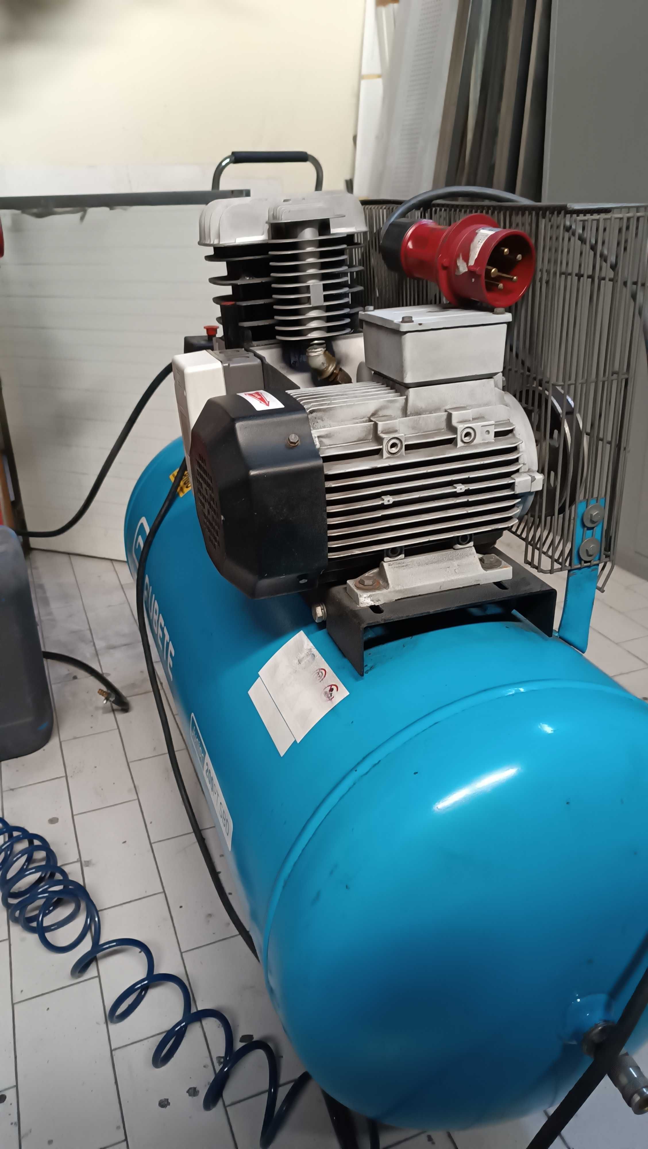 Compressor marca Rubete