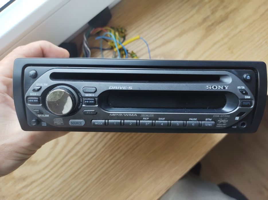 Radio mp3 SONY CDX GT200