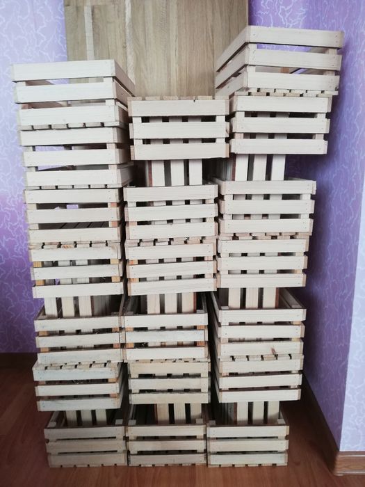 Корзини /ящики для квітів