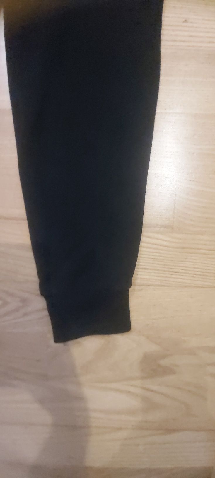 Spodnie dresowe cienkie, czarne, roz. 152/158