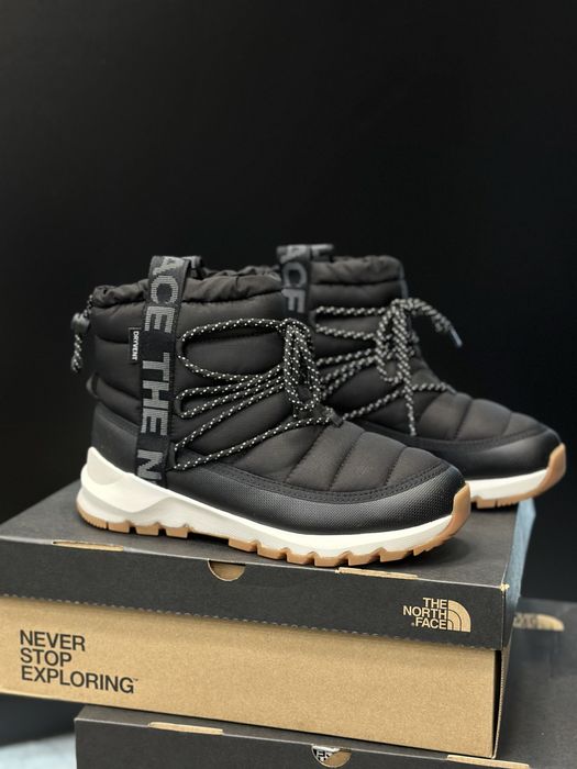 Супер ціна! Оригінальні черевики TNF  37,38,39,40