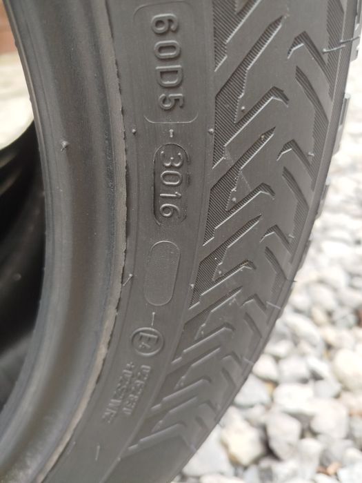 Шини 215/55 R17 98T XL NOKIAN Hakkapelitta зима