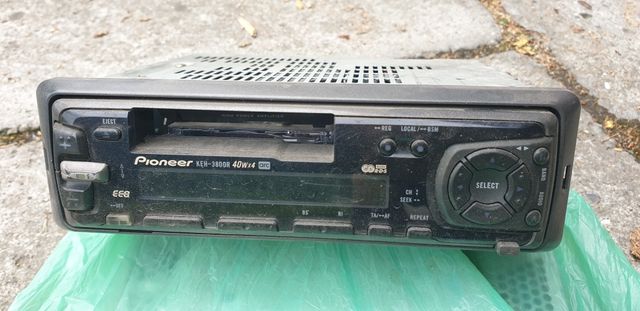 Radio samochodowe kasetowe Pioneer