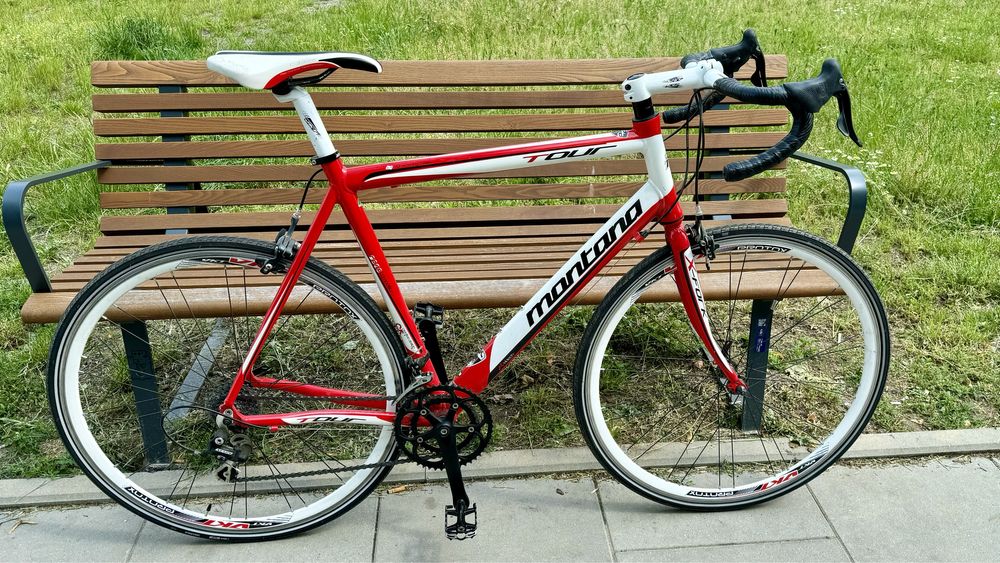 Rower szosowy kolarzówka Montana Tour - stan idealny