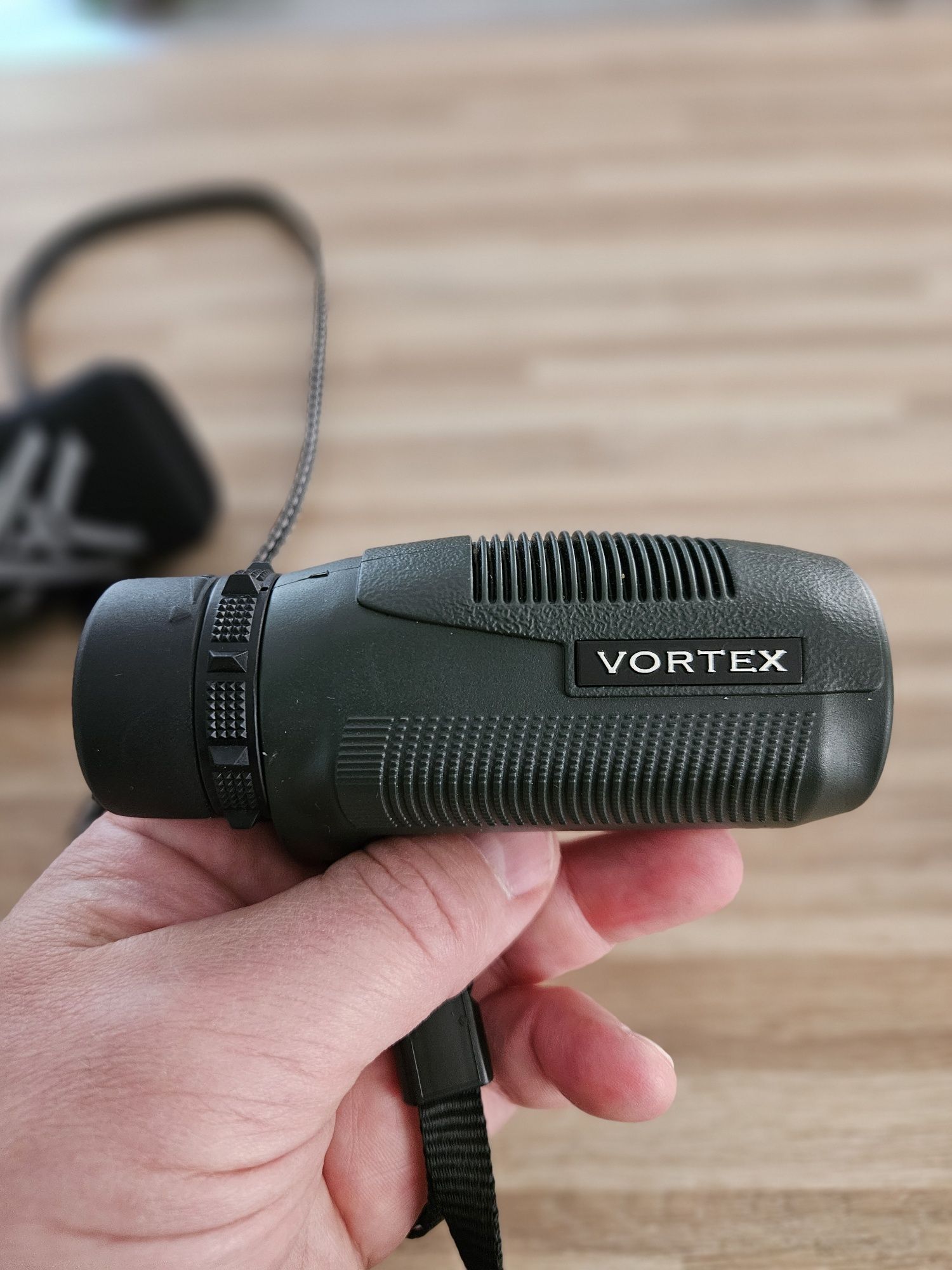 Monokular VORTEX Solo 10x25