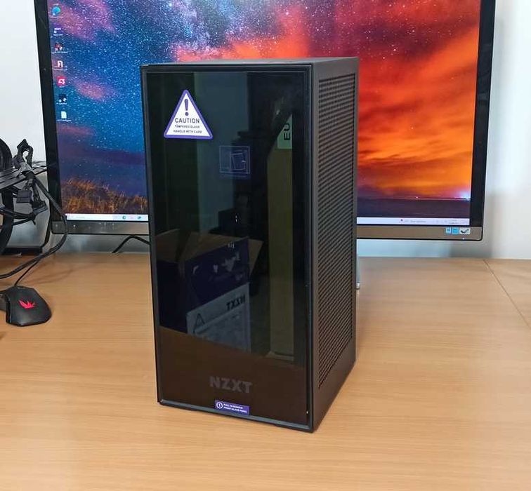 Obudowa NZXT H1 | Sprawna