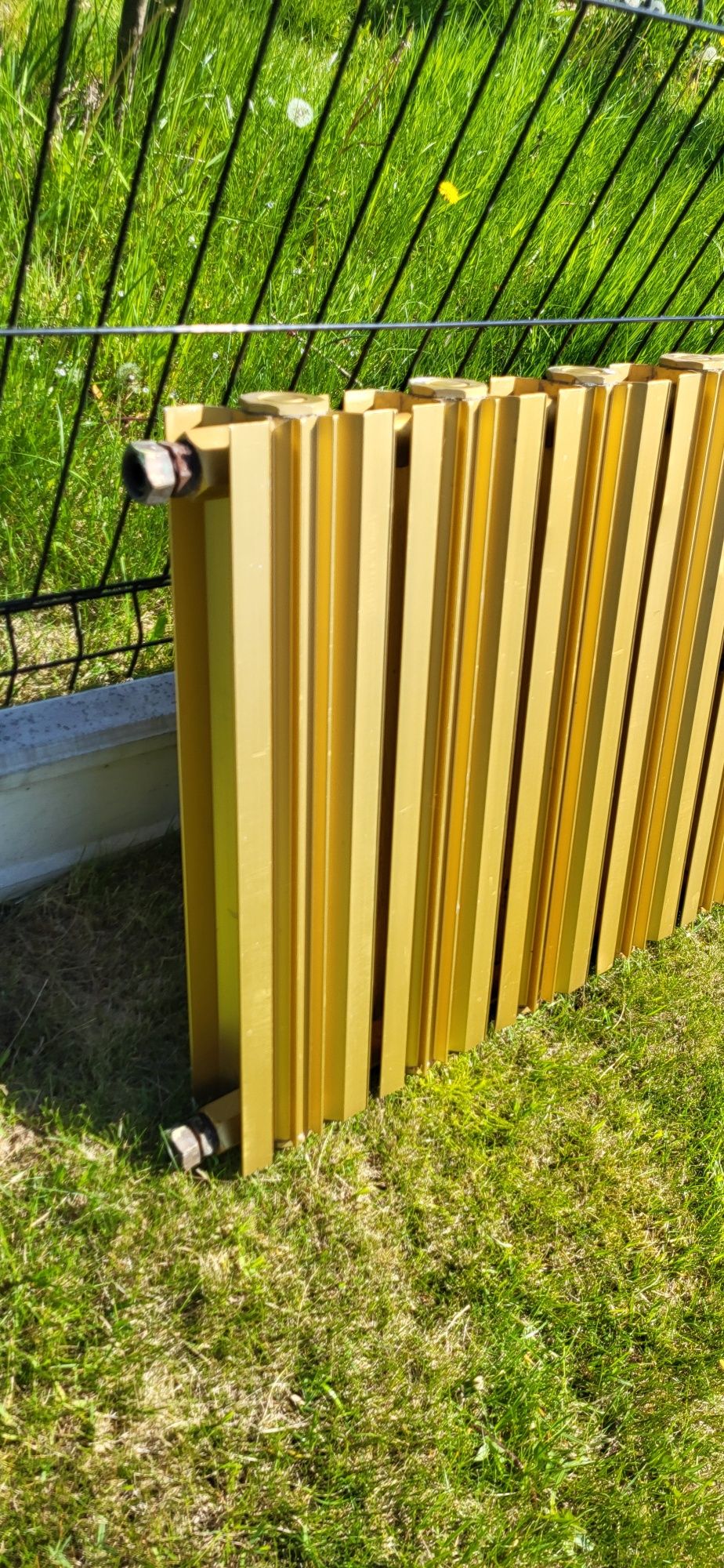 Grzejnik aluminiowy.