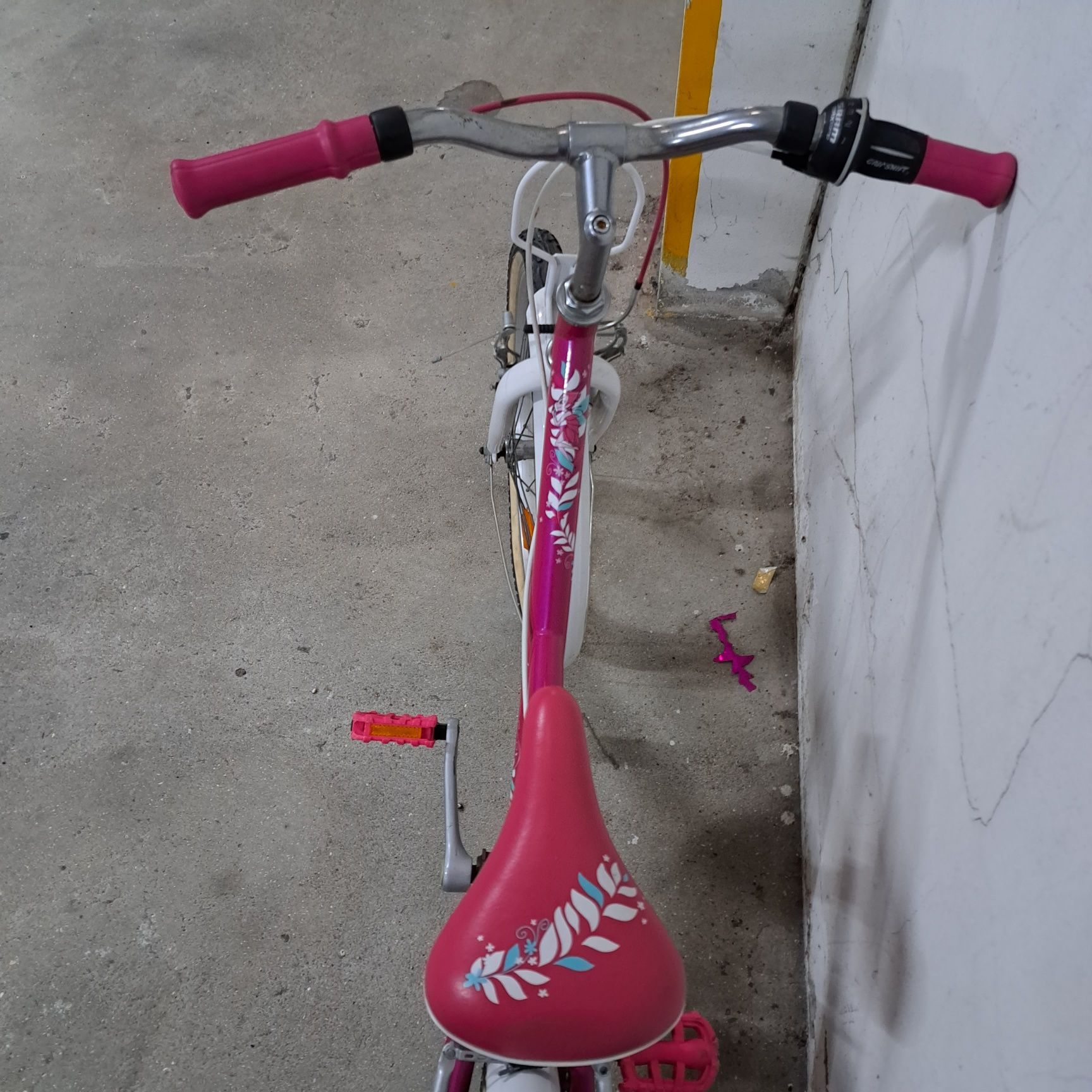 Bicicleta menina roda 20 marca Btwin
