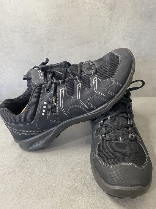 Кросівки Ecco. Оригінал.  270 мм Gore-Tex