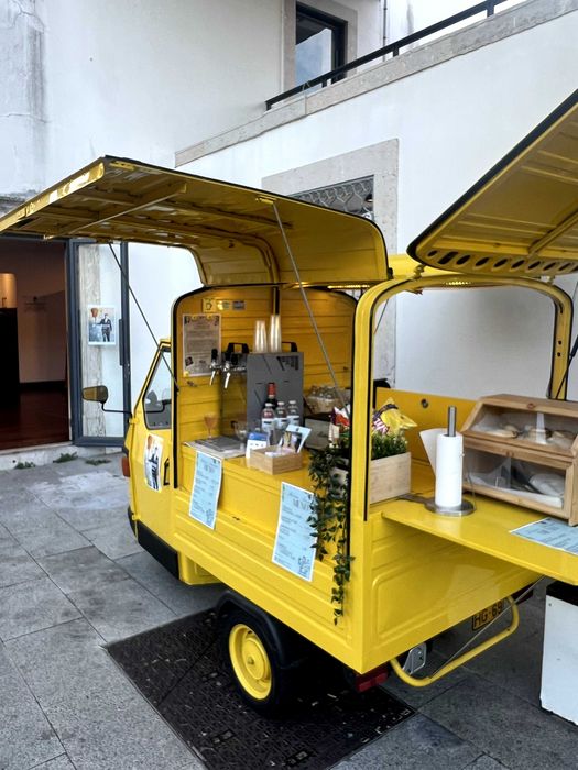 Aluguer de Veículos para Festas/ Eventos - Torne o seu momento mágico!