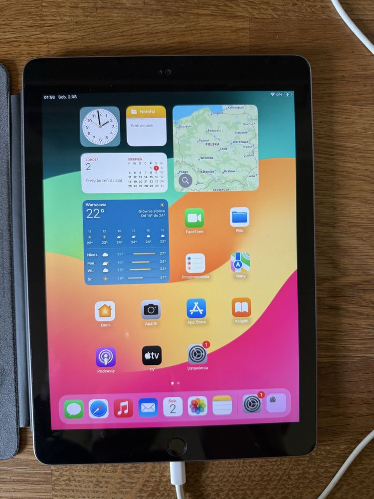 Tablet Ipad  apple  6 generacji 32gb wifi ( wersja bez karty sim)