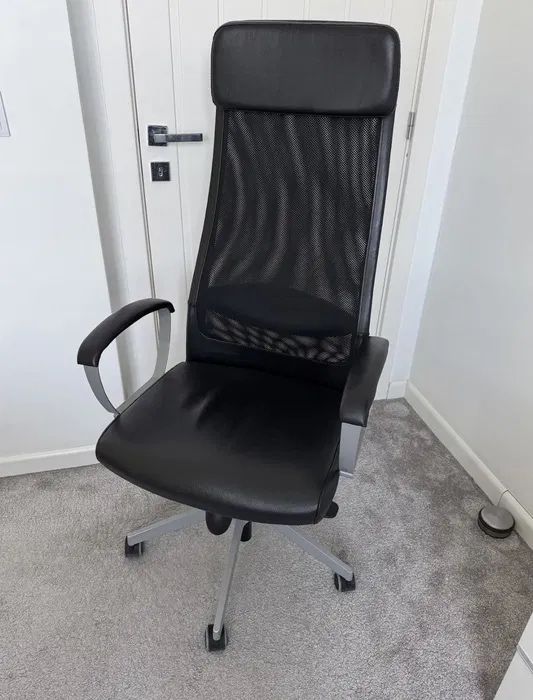 Fotel biurowy obrotowy markus ikea