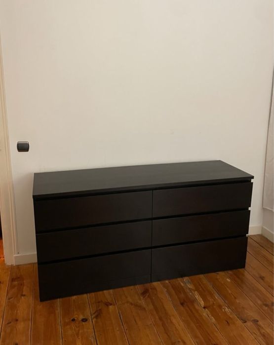 Comoda MALM Ikea 3 meses uso