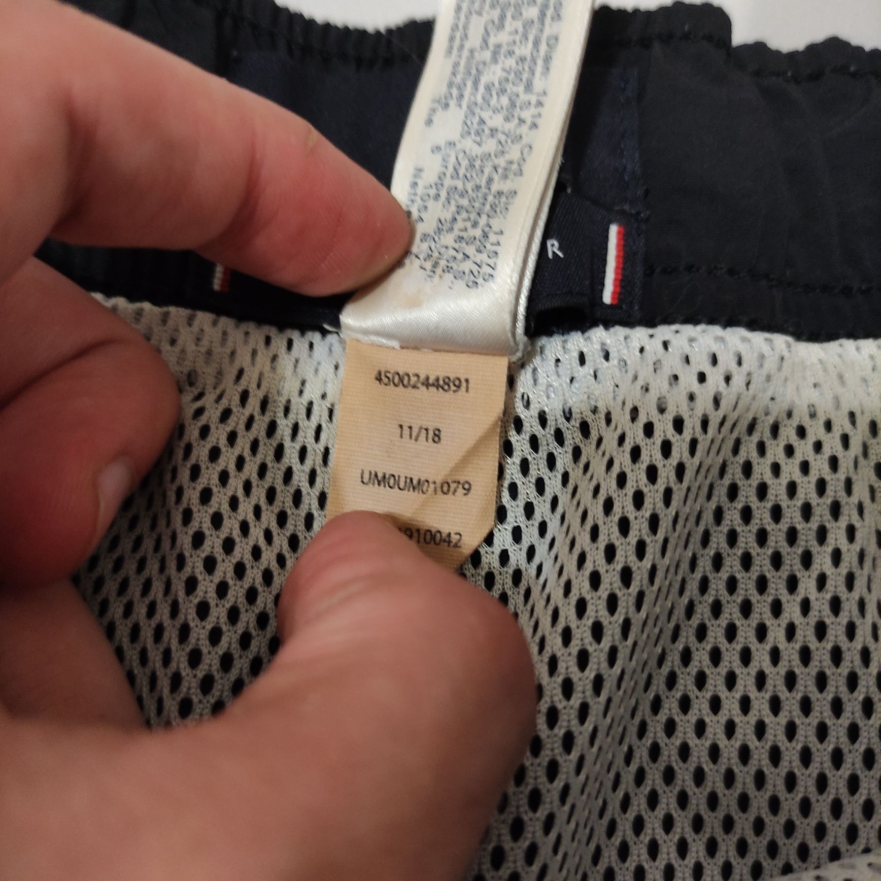 Шорти Tommy Hilfiger чоловічі пляжні