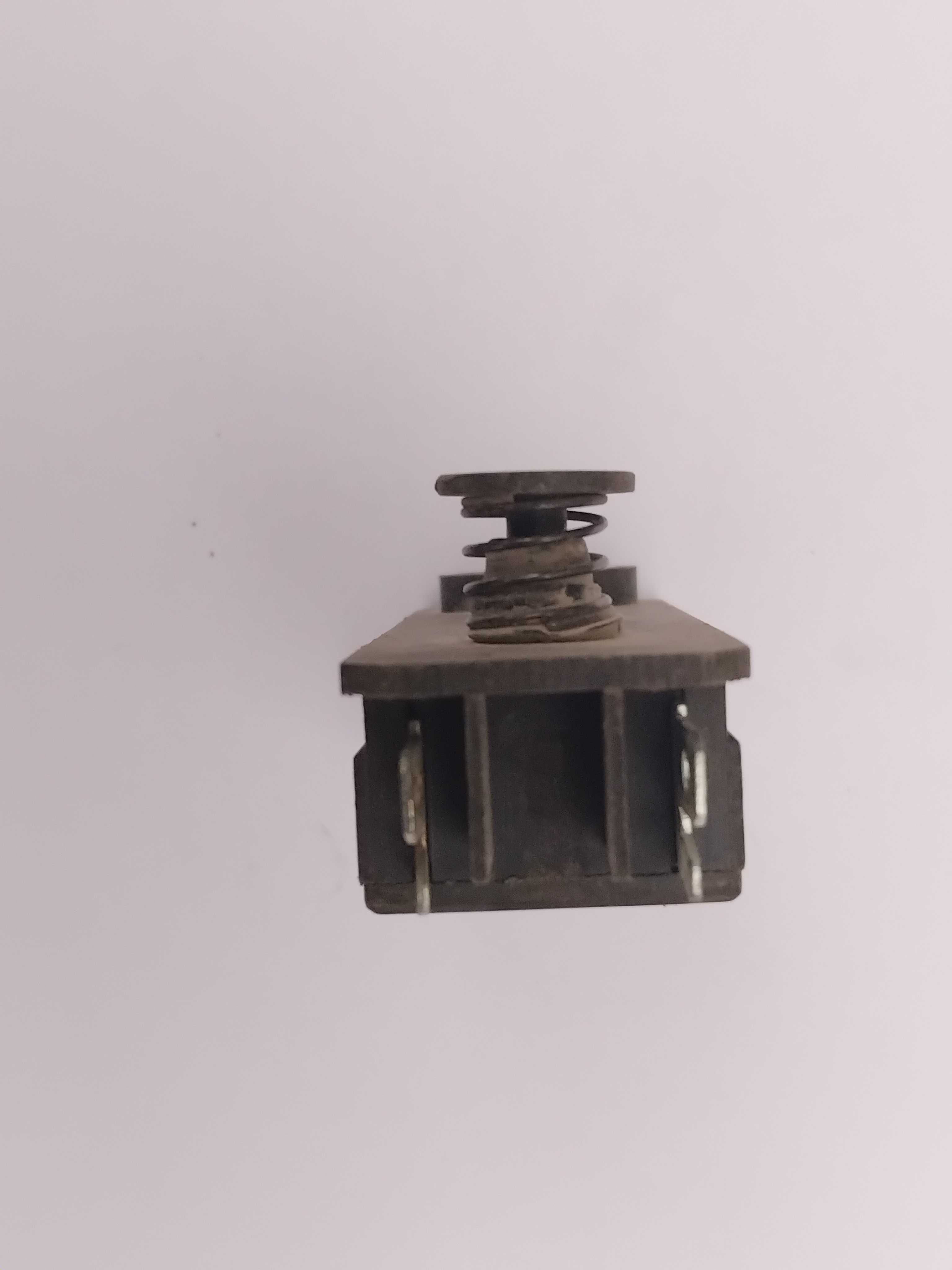 Кнопка для отбойного молотка Bosch GSH 11E Оригинал.