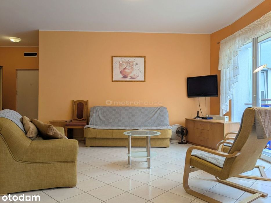 2 pokoje na drugim piętrze, szybkie wydanie.