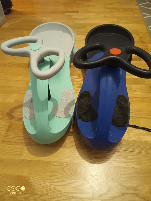 Jeździk grawitacyjny samochodzik dla dzieci