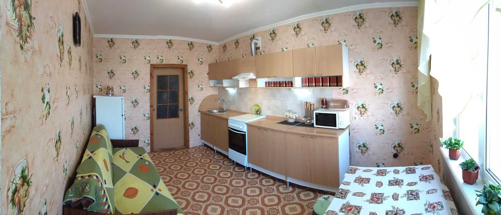 Кімната для дівчини.