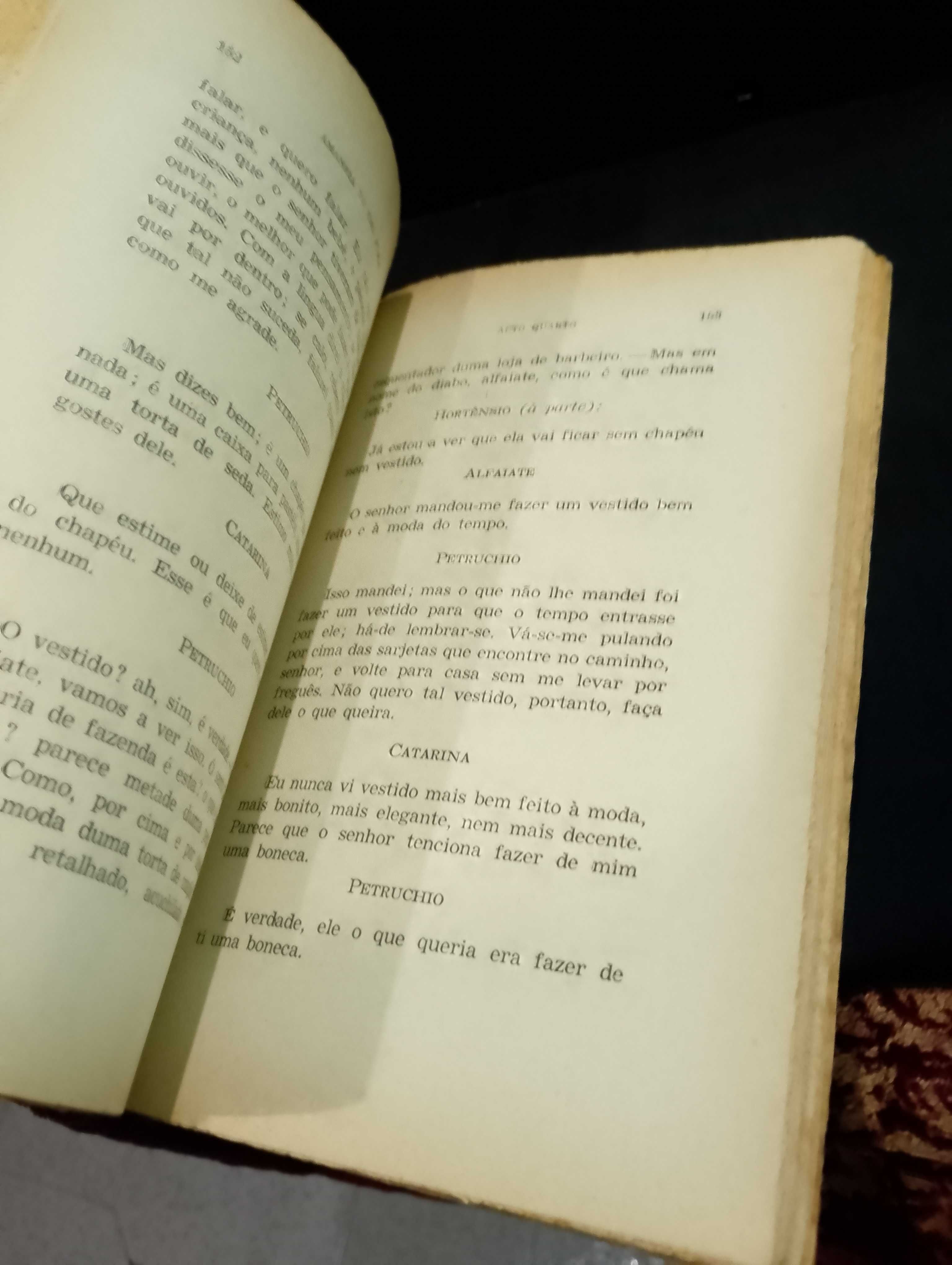 Amansia de uma Fúria "Shakespeare" 1955