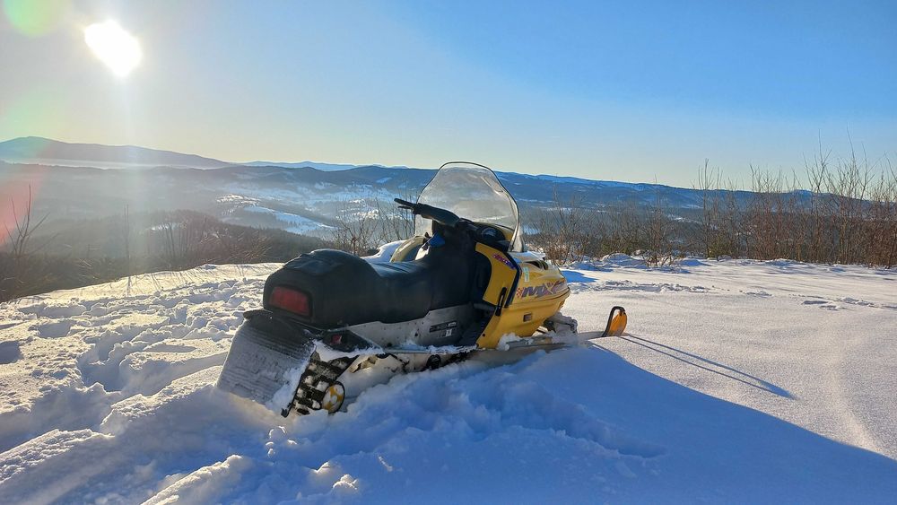 Снігохід  Bombardier