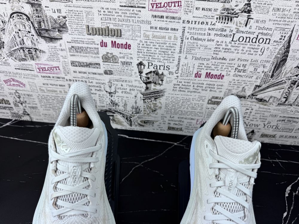 Кроссовки Hoka One One Clifton 9 Розмір 40.5 / Original Взуття