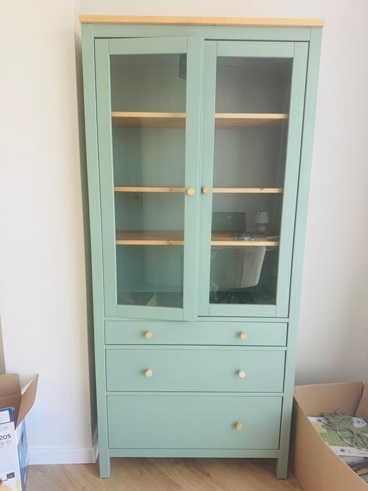 Witryna z 3 szufladami Ikea