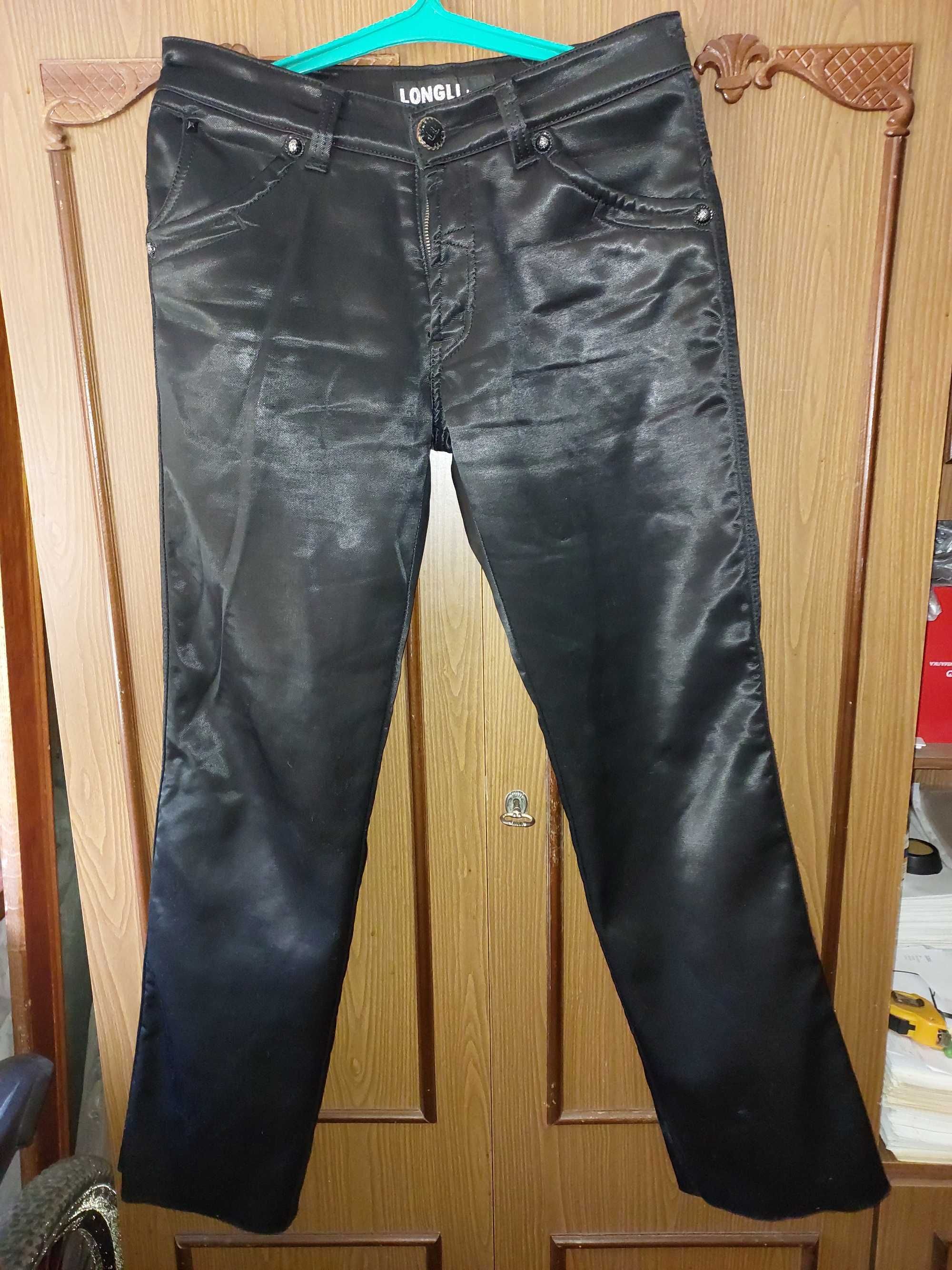 Джинсы брюки мужские черного цвета теплые на флисе