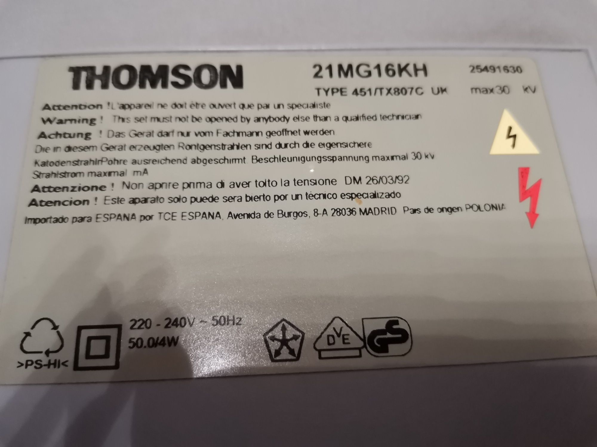 Телевизор Thomson 21MG16KH