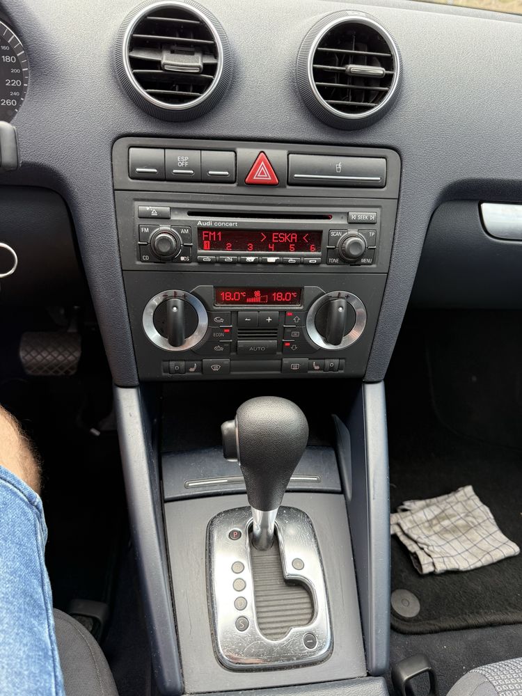 Audi A3 8P 2004r 1.6b