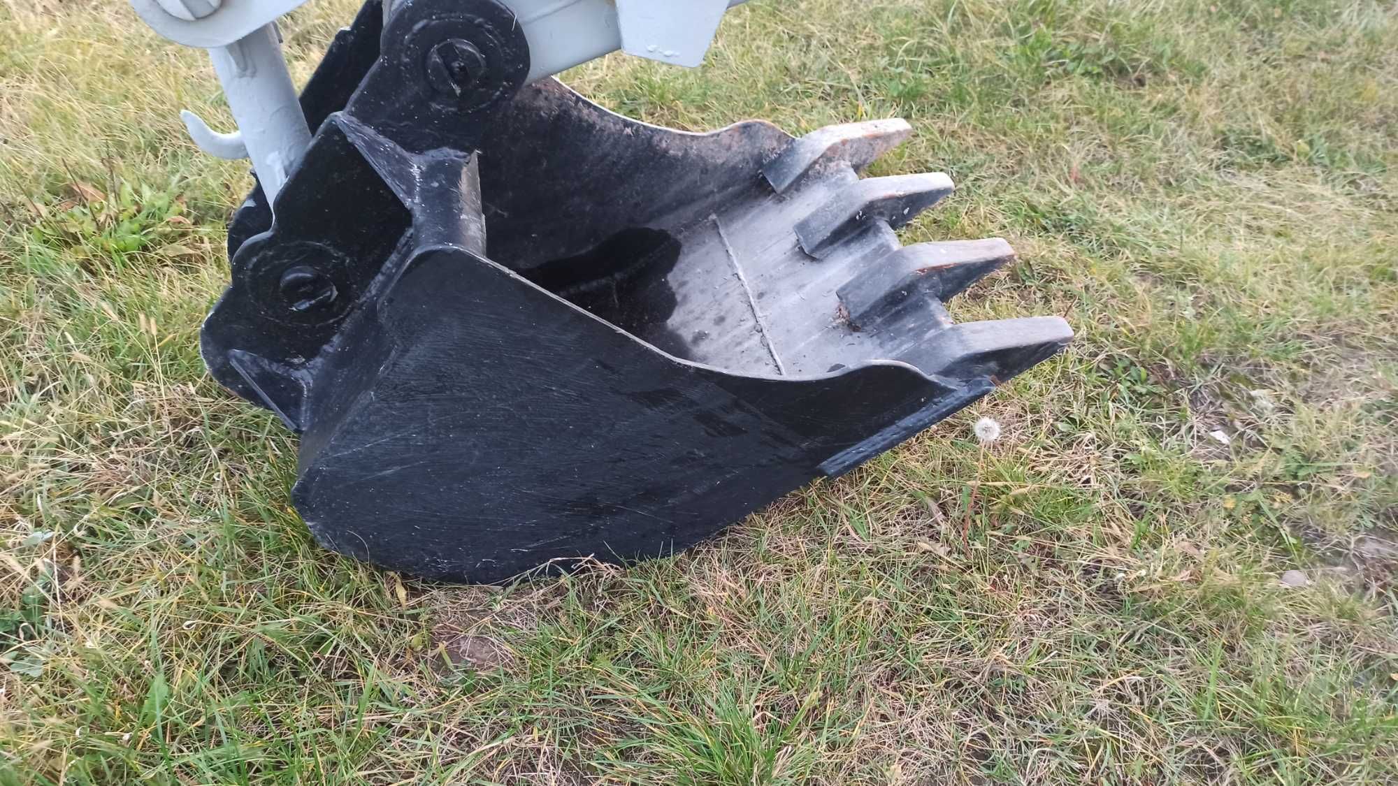 Łyżka Do Kopania 70 Cm Koparka Koparko Ładowarka Cat Jcb Case Zts Deut
