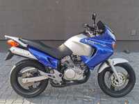 Honda XL Varadero 125 Raty, Transport