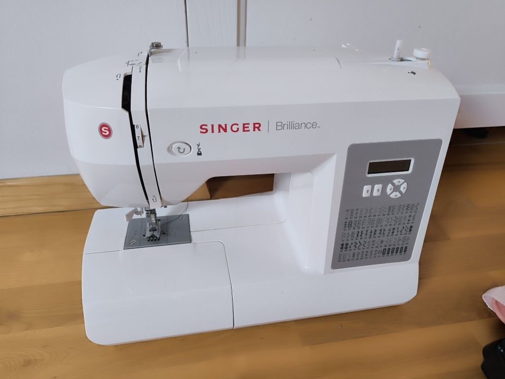 Maszyna do szycia Singer Brillance 6180, jak nowa