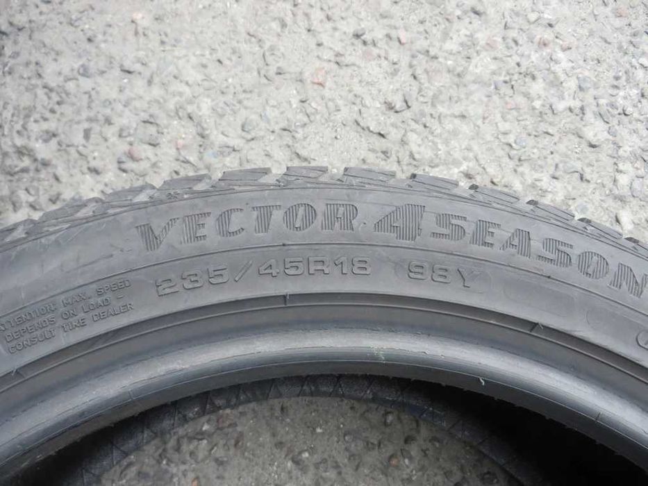 235/45 R18 98Y Goodyear Vector4SeasonsGen-2 M+S 2штуки 2022рік