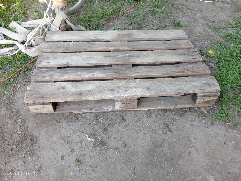 Sprzątanie strychów piwnic